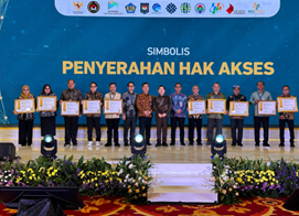 Bappeda Provinsi DKI Jakarta Meraih Token of Appreciation dalam Pemanfaatan Data Registrasi Sosial Ekonomi